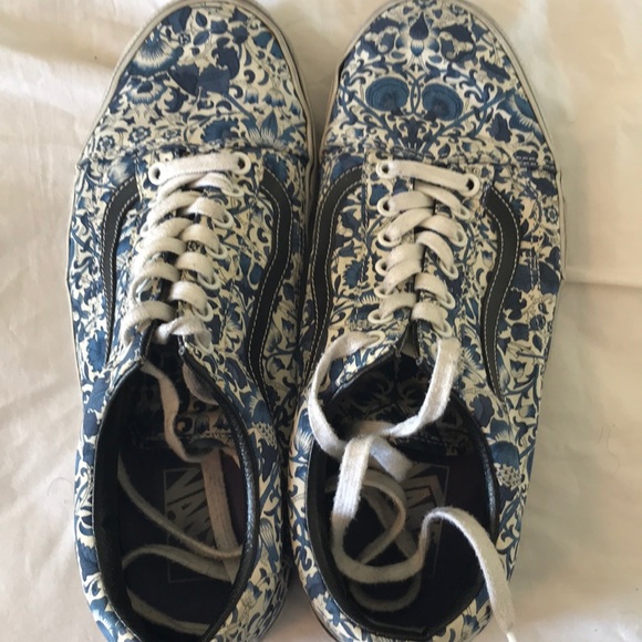 Vans Sneakers - Picture 6 of 7